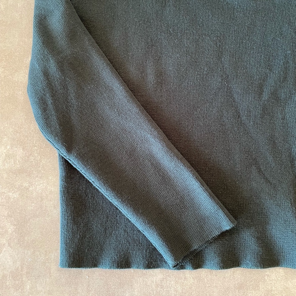 Gilbert Crop Top - Picture 3 of 6